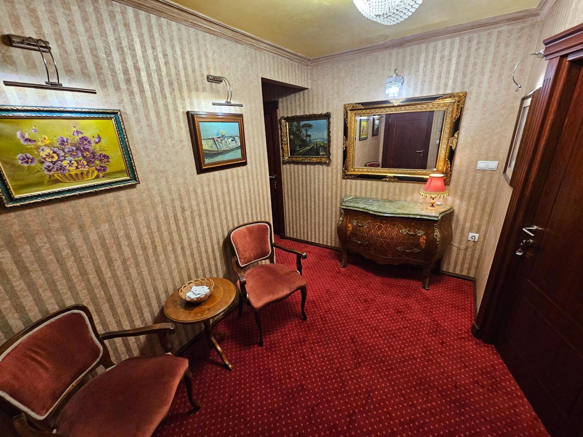 Vila Geppetto เบลเกรด ภายนอก รูปภาพ