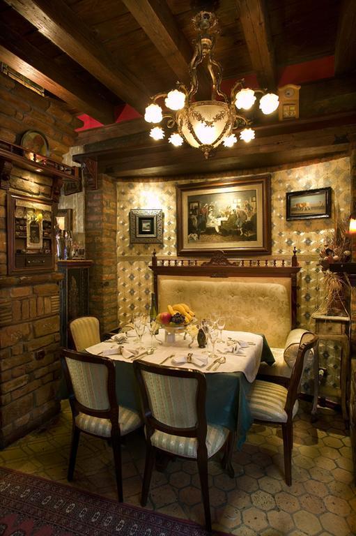 Vila Geppetto เบลเกรด ภายนอก รูปภาพ